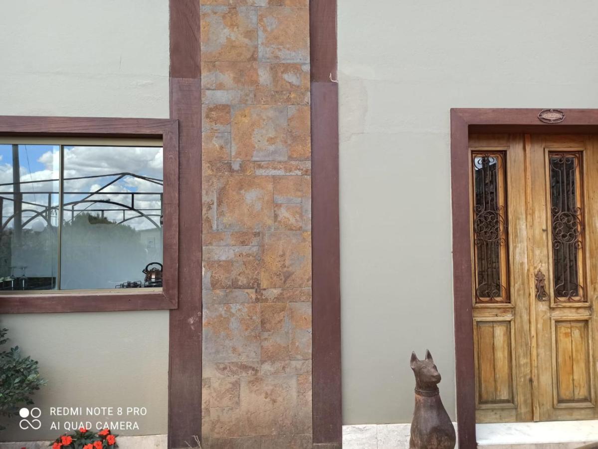 Casa Aconchegante Com Piscina Em